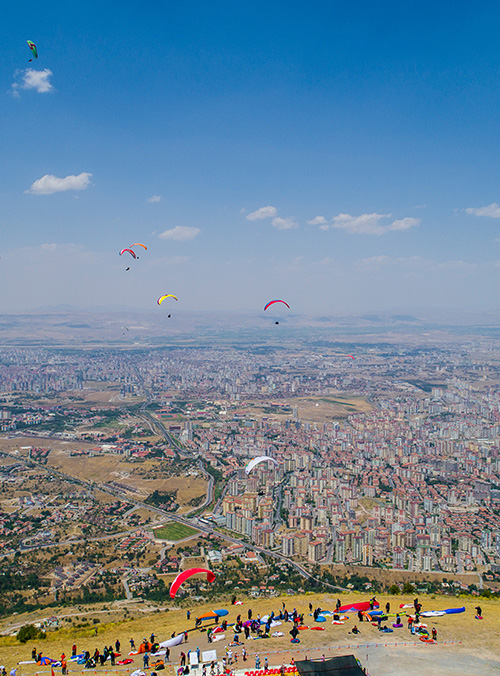 Ali Dağı Yamaç Paraşütü