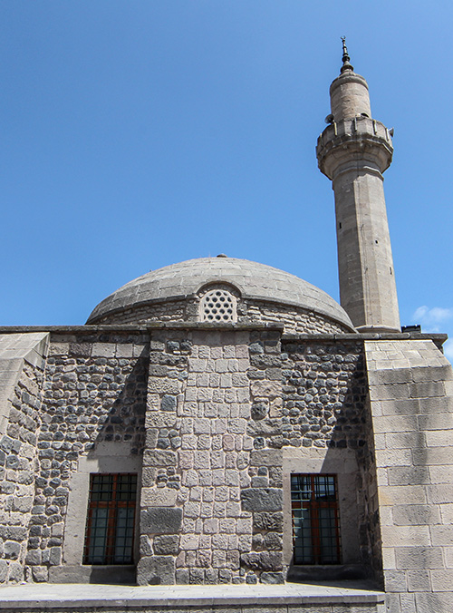 Hatıroğlu Camii